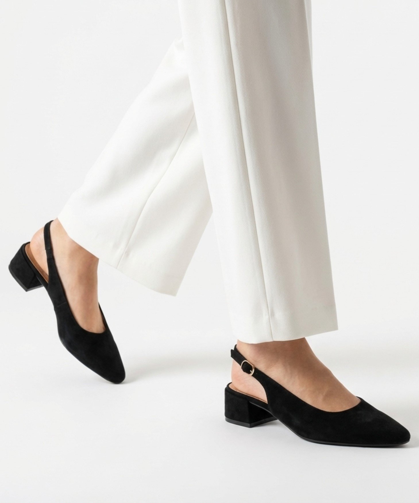 Zapato tac&oacute;n destalonado